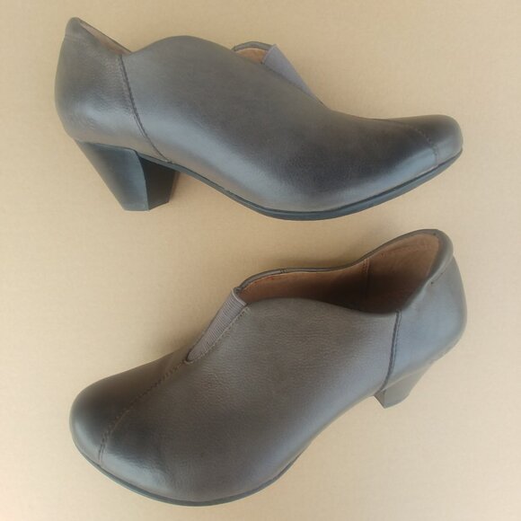 Taos taupe leather grey/brown ankle boots booties shoes low heel size 7 - Picture 10 of 11